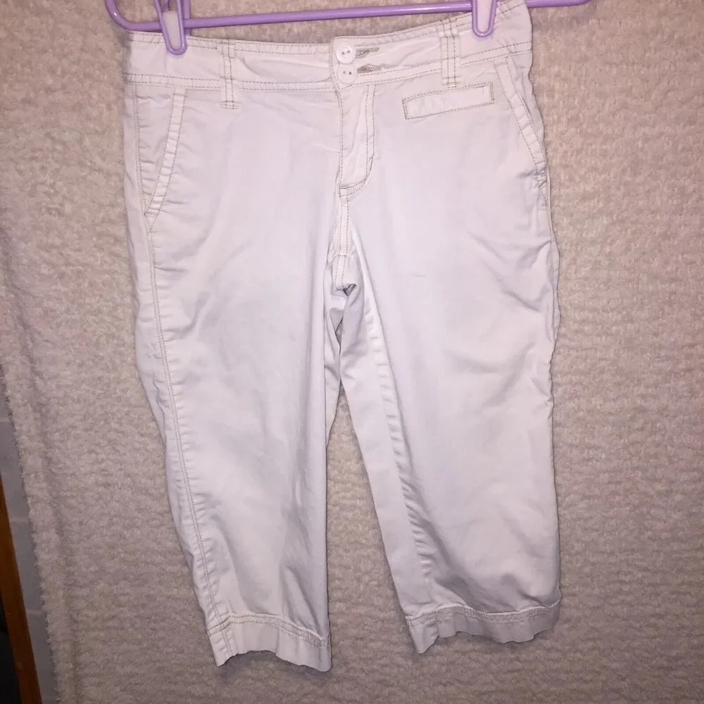 Aeropostale Cotton capris 3/4 cream